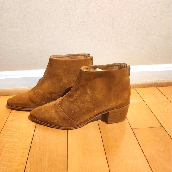 Pure navy suede ankle boots - Picture 1 of 9